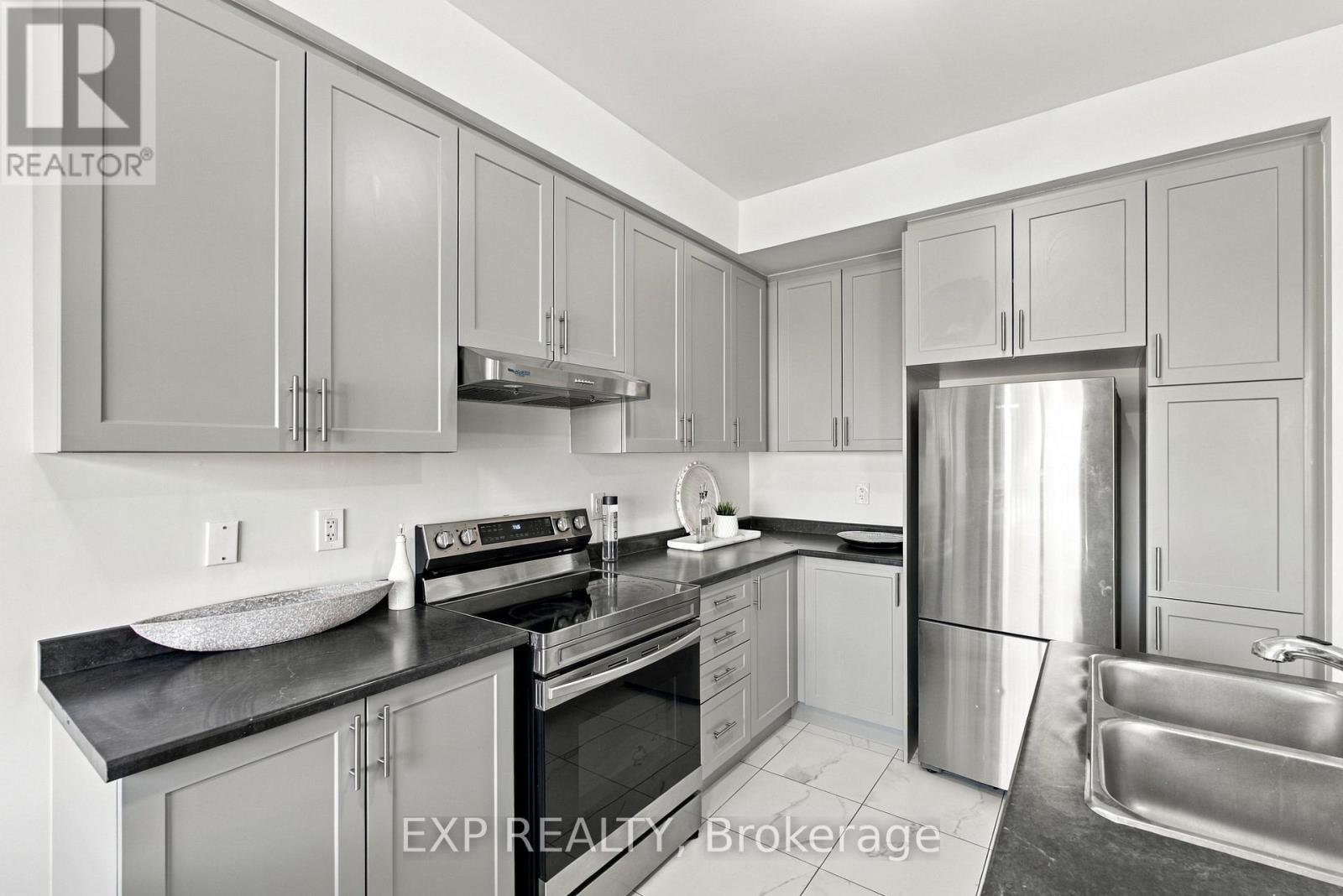 31 Sapphire Way, Thorold, ON photo 17