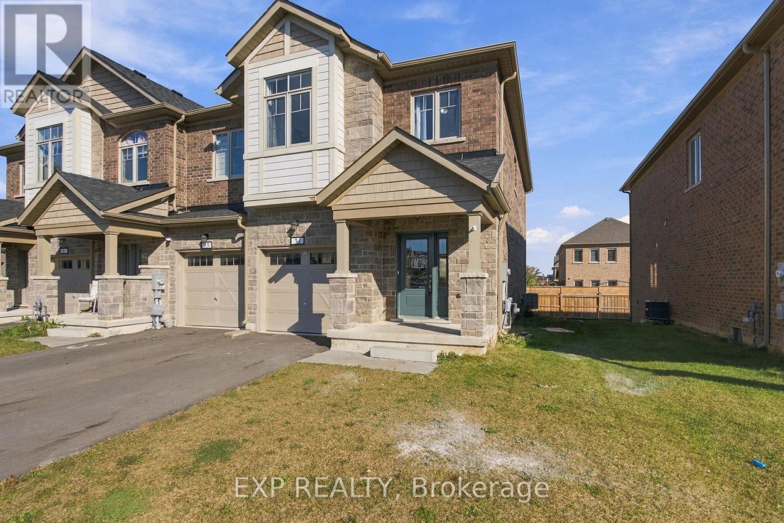 31 Sapphire Way, Thorold, ON photo 2