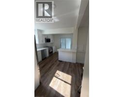 Living room/Dining room - 226 West 18th Street, Hamilton, ON L9C4G9 Photo 6