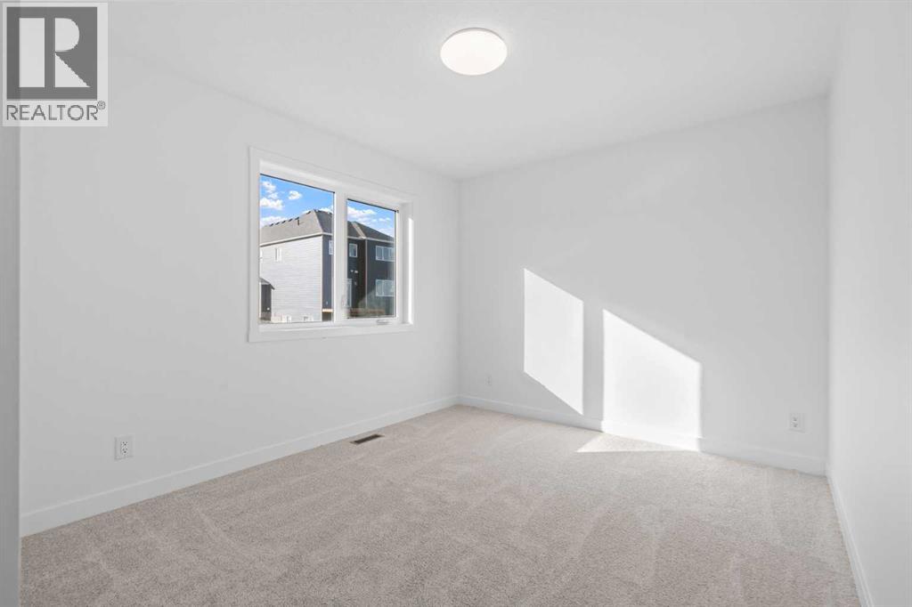 13 Wild Rose Bay SW, photo 22 of 38