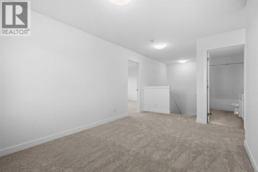 13 Wild Rose Bay SW, photo 21 of 38