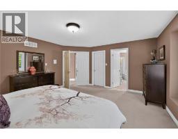 112 Dorchester Drive, Grimsby, ON L3M1A8 Photo 24