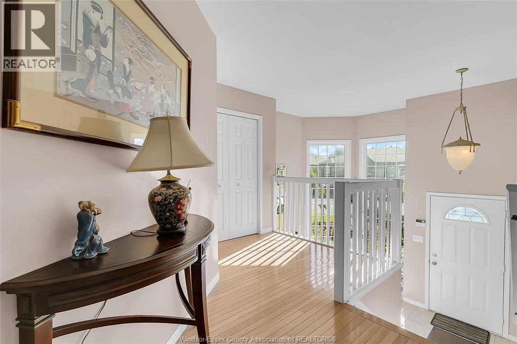 1560 LOVELL CRESCENT, LaSalle — photo 5