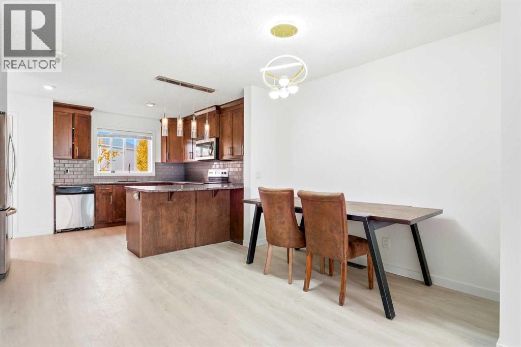 96 Copperpond Rise SE, Calgary — photo 5
