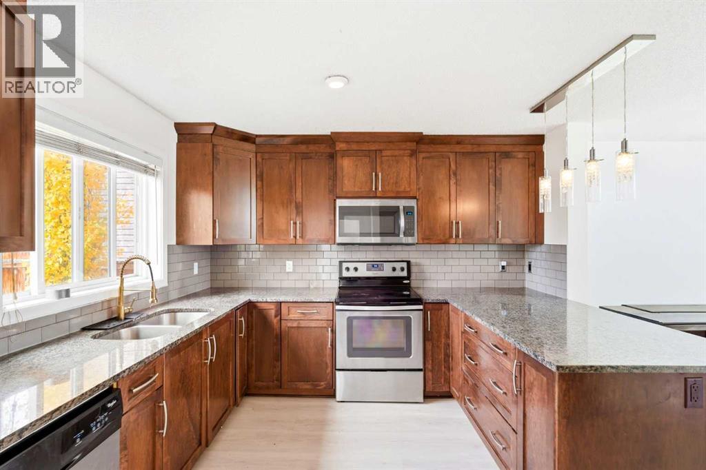 96 Copperpond Rise SE, Calgary — photo 9