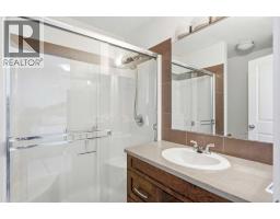 96 Copperpond Rise Se, Calgary, AB T2Z1J7 Photo 19