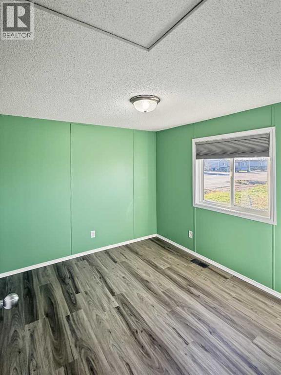10306 110 Ave, La Crete — photo 28