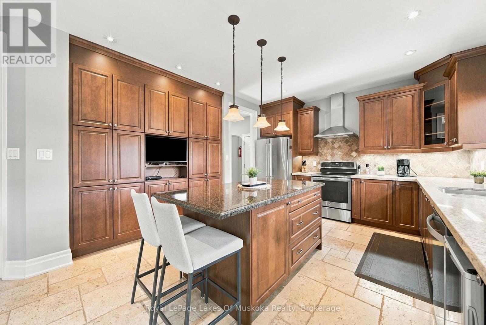 1 Galrich Court, Oro-Medonte photo 16