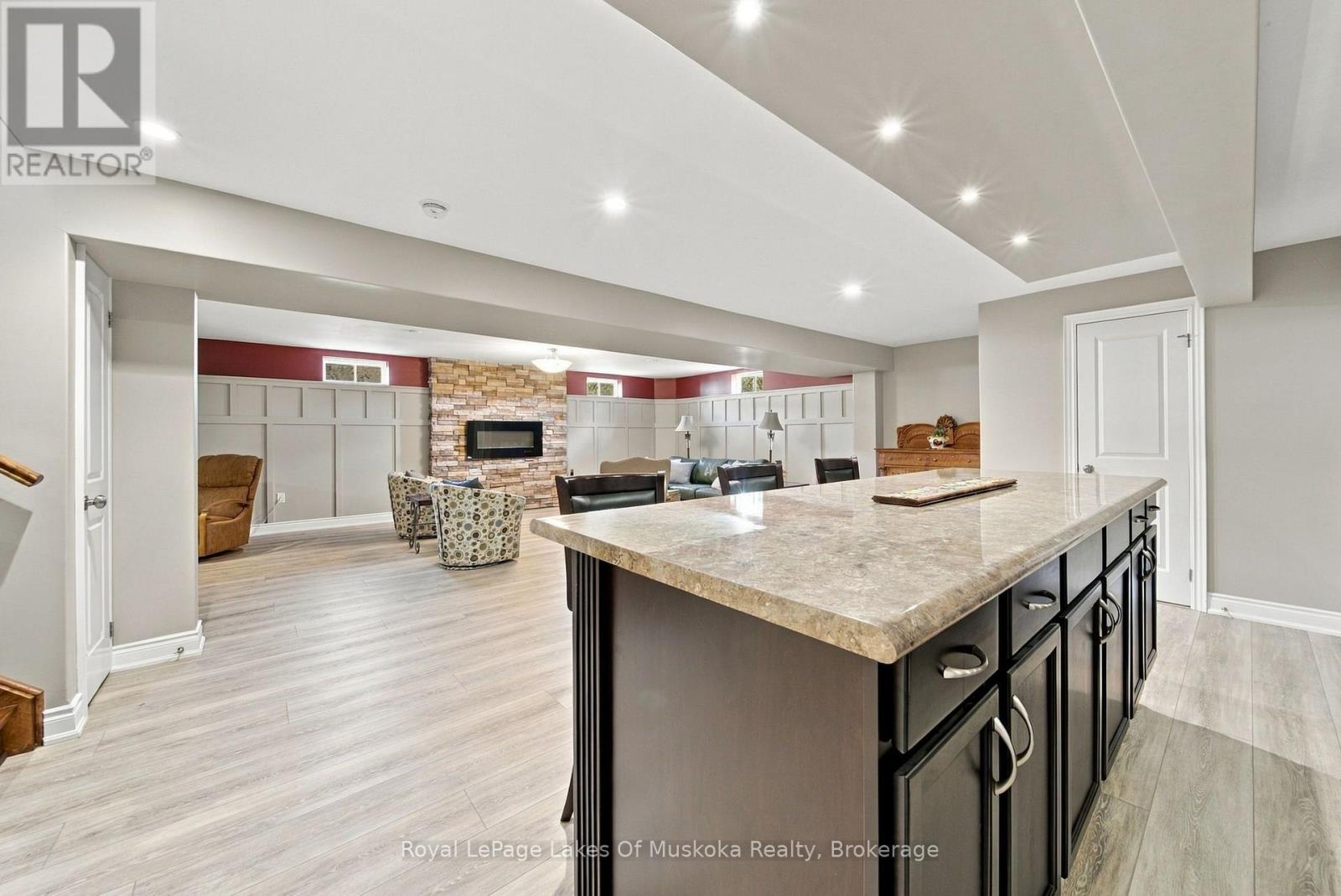 1 Galrich Court, Oro-Medonte photo 29