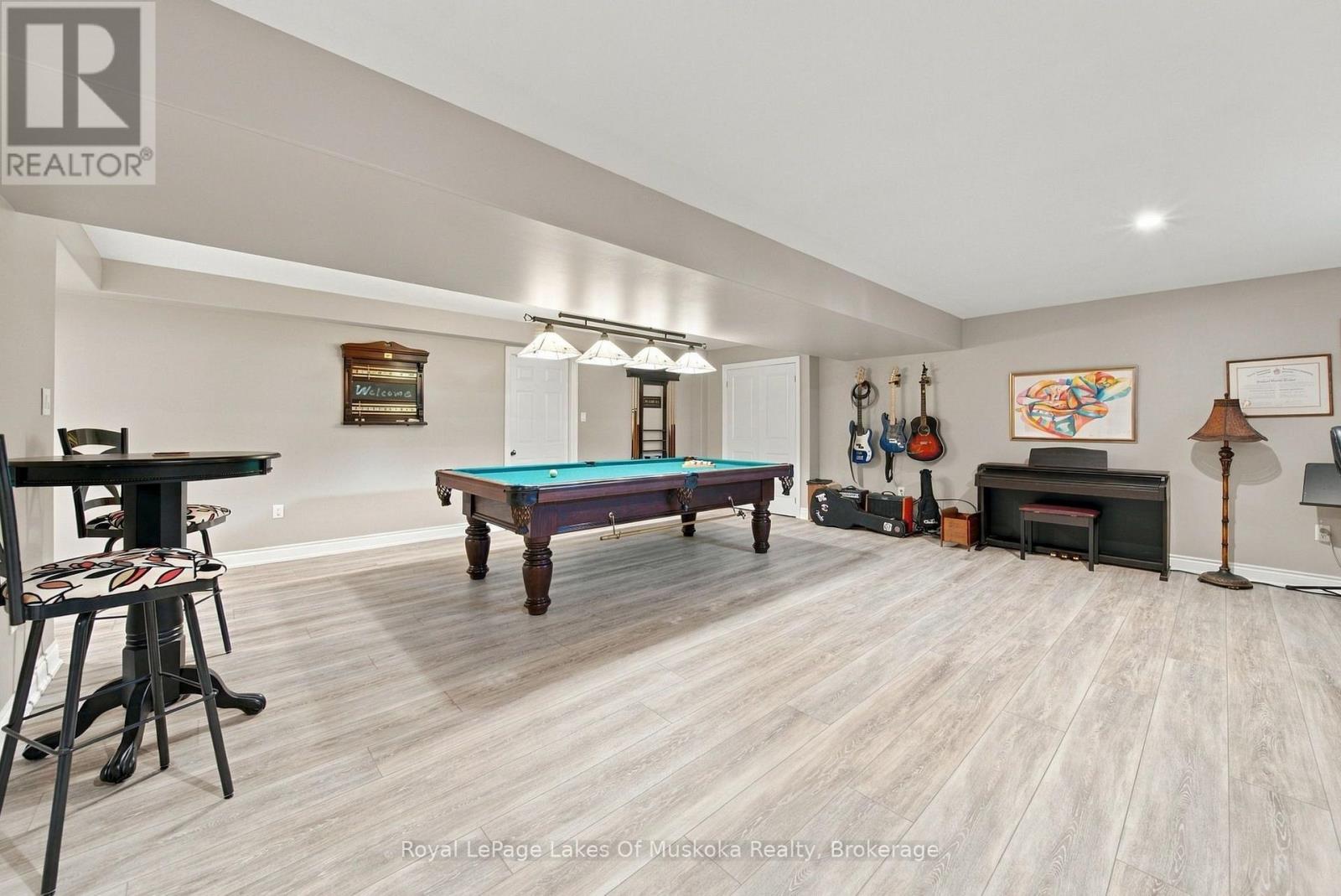 1 Galrich Court, Oro-Medonte photo 36