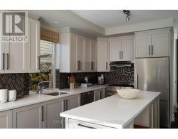 19 Palmerston Avenue, Toronto, ON M6J2H9 Photo 10