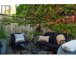 19 Palmerston Avenue, Toronto, ON M6J2H9 Photo 28