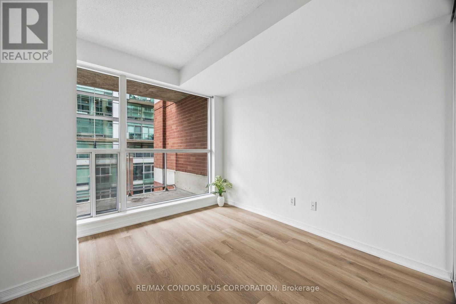 1010- 230 King Street East, Toronto, ON photo 11