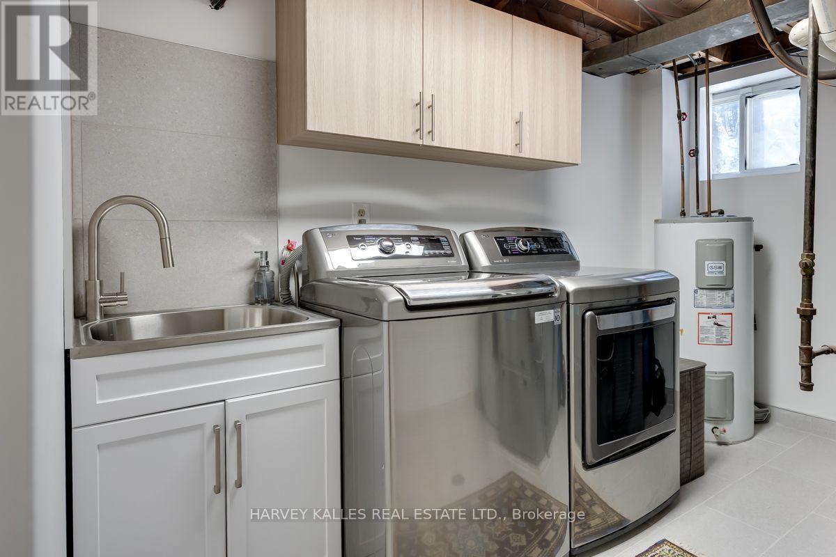 42 Raeburn Avenue, Toronto, ON photo 32
