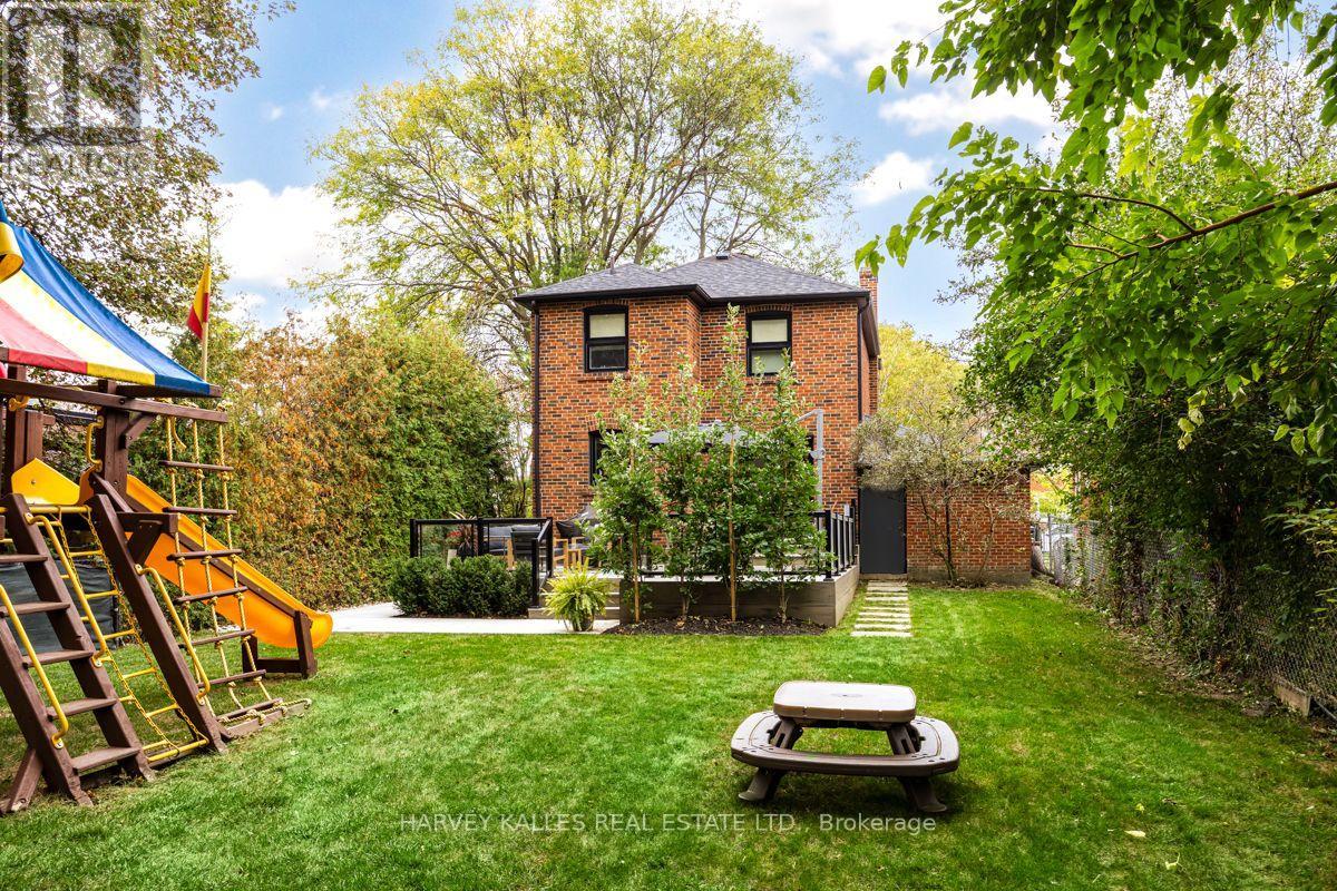 42 Raeburn Avenue, Toronto, ON photo 35
