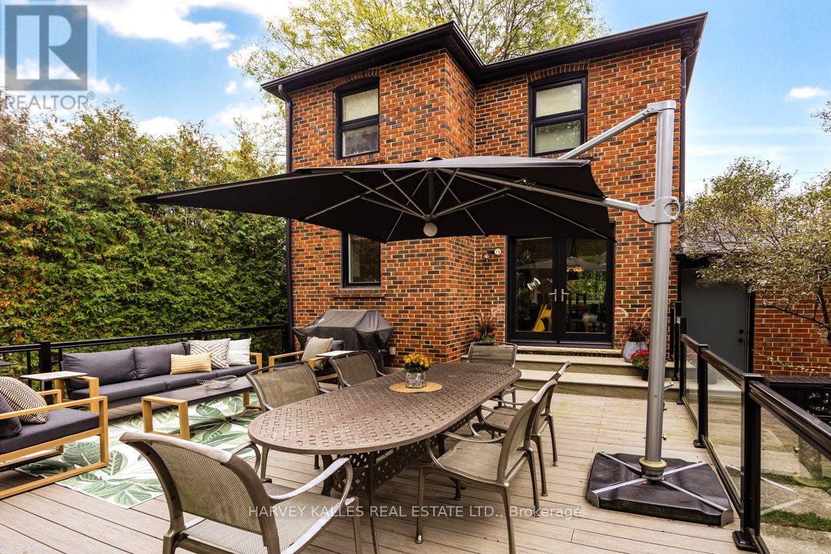 42 Raeburn Avenue, Toronto, ON photo 37