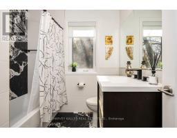 42 Raeburn Avenue, Toronto, ON M3H1G8 Photo 20