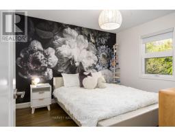 42 Raeburn Avenue, Toronto, ON M3H1G8 Photo 21