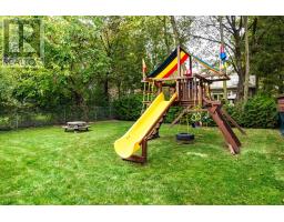 42 Raeburn Avenue, Toronto, ON M3H1G8 Photo 33