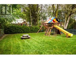 42 Raeburn Avenue, Toronto, ON M3H1G8 Photo 34