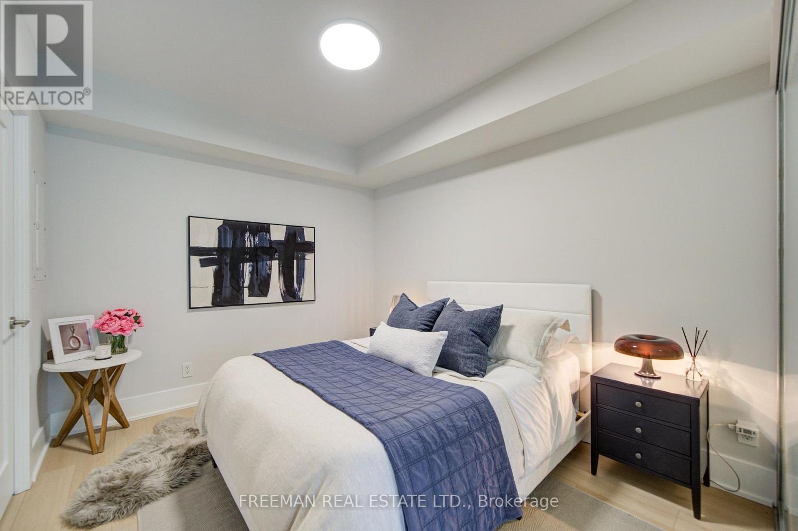 709- 300 Front Street West, Toronto, ON photo 16