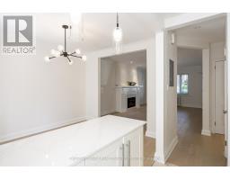 Main - 99 Chatsworth Drive, Toronto, ON M4R1R8 Photo 19