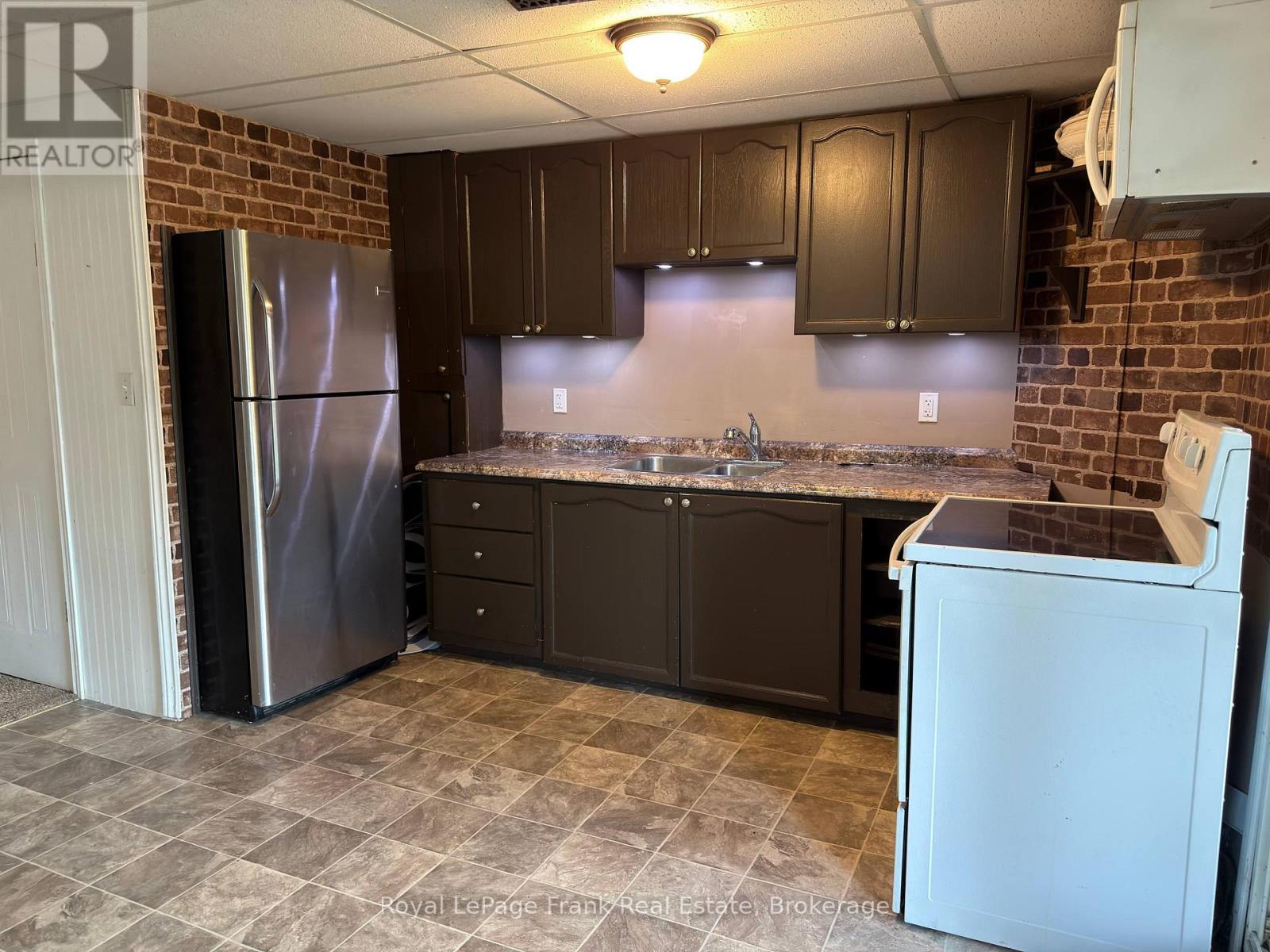 BSMT- 68 Oke Road, Clarington, ON photo 2