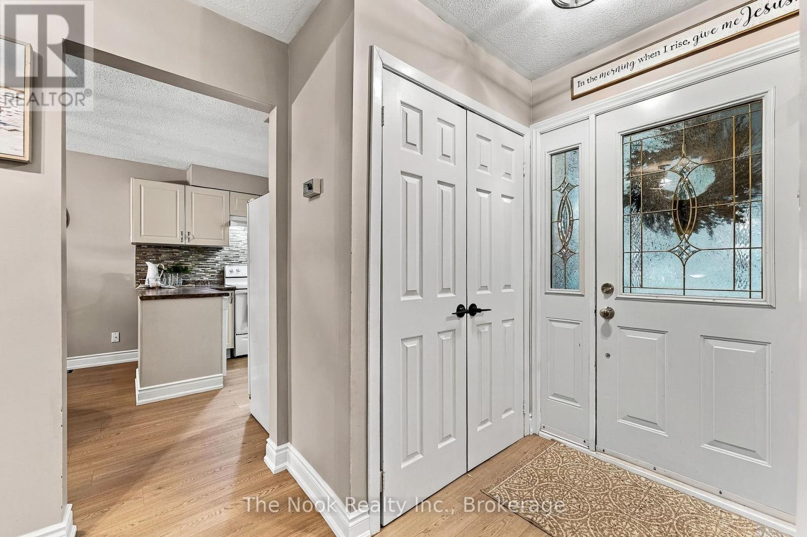 503 Torrington Court, Oshawa, ON photo 4