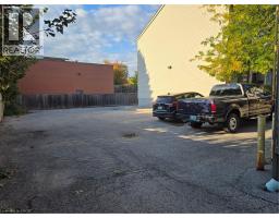 45 Ontario Street, Grimsby, ON L3M3H1 Photo 12