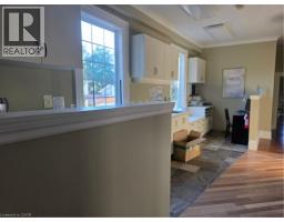 45 Ontario Street, Grimsby, ON L3M3H1 Photo 6