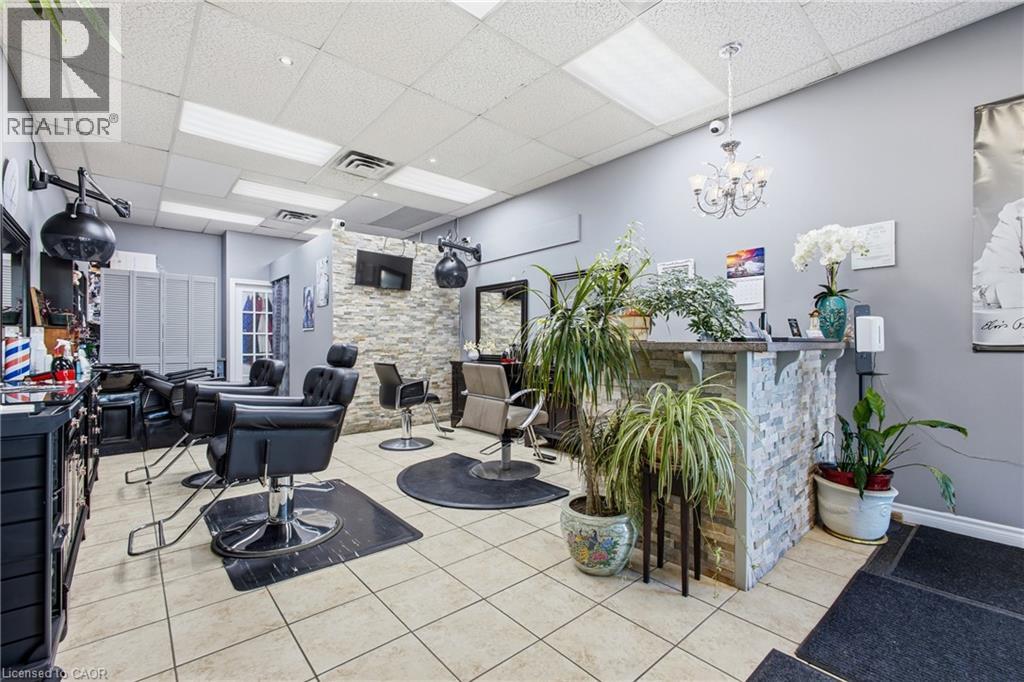 725 OTTAWA Street S Unit# 106, Kitchener — photo 4