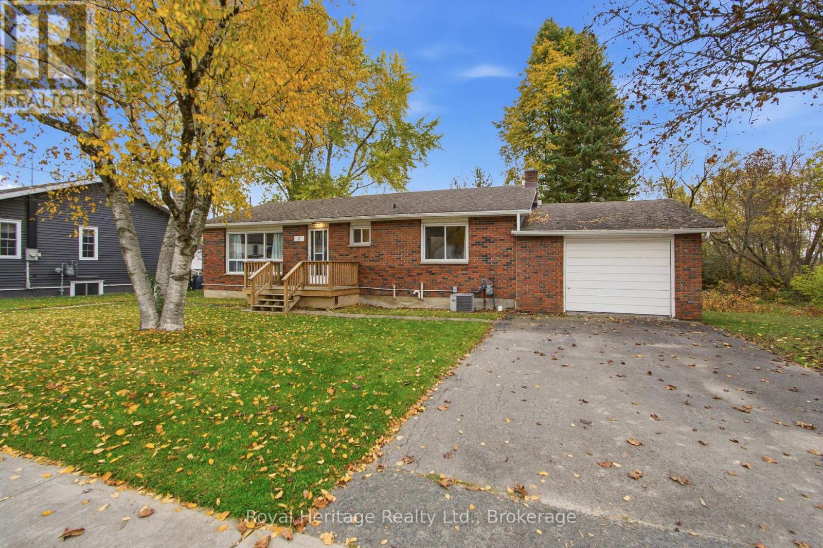 7 Richardson Street, Brighton, ON