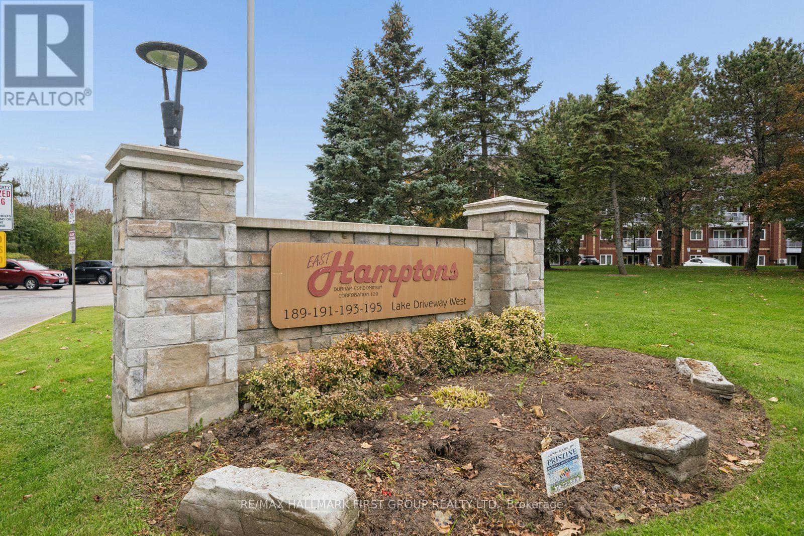 401- 191 Lake Driveway West, Ajax, ON