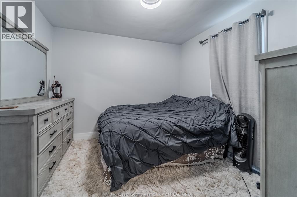 1601 South Cameron - 6