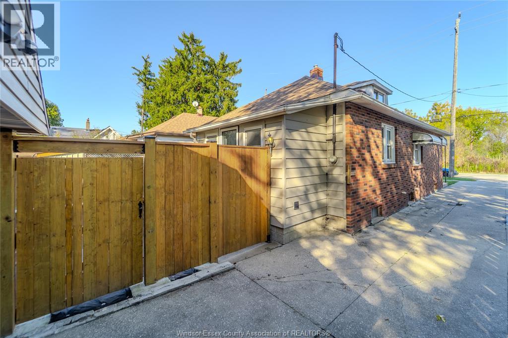 1601 South Cameron - 22