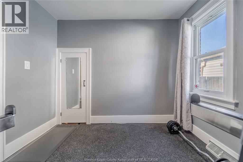 1601 South Cameron - 12