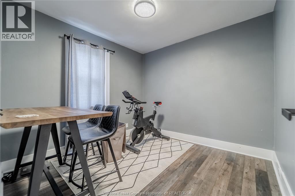 1601 South Cameron - 18