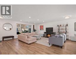 3pc Bathroom - 111 Lynnview Crescent Se, Calgary, AB T2C1T8 Photo 9