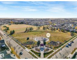 1735 Chapman Wy Sw, Edmonton, AB T6W2E8 Photo 8