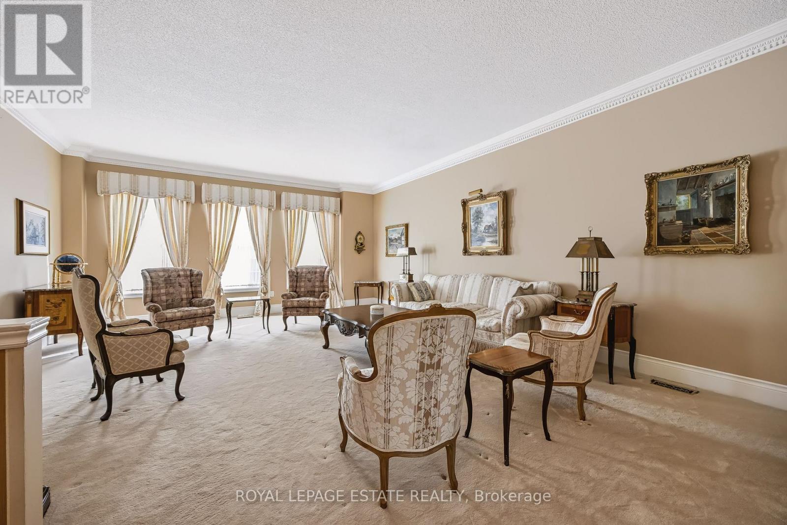 17- 8038 Yonge Street, Vaughan, ON photo 10