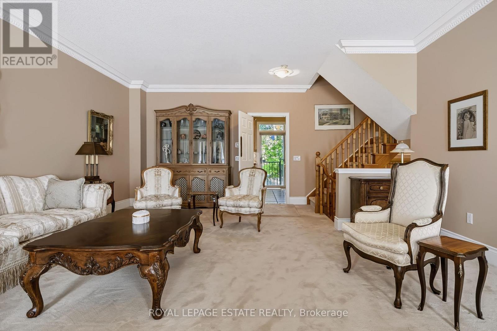 17- 8038 Yonge Street, Vaughan, ON photo 11