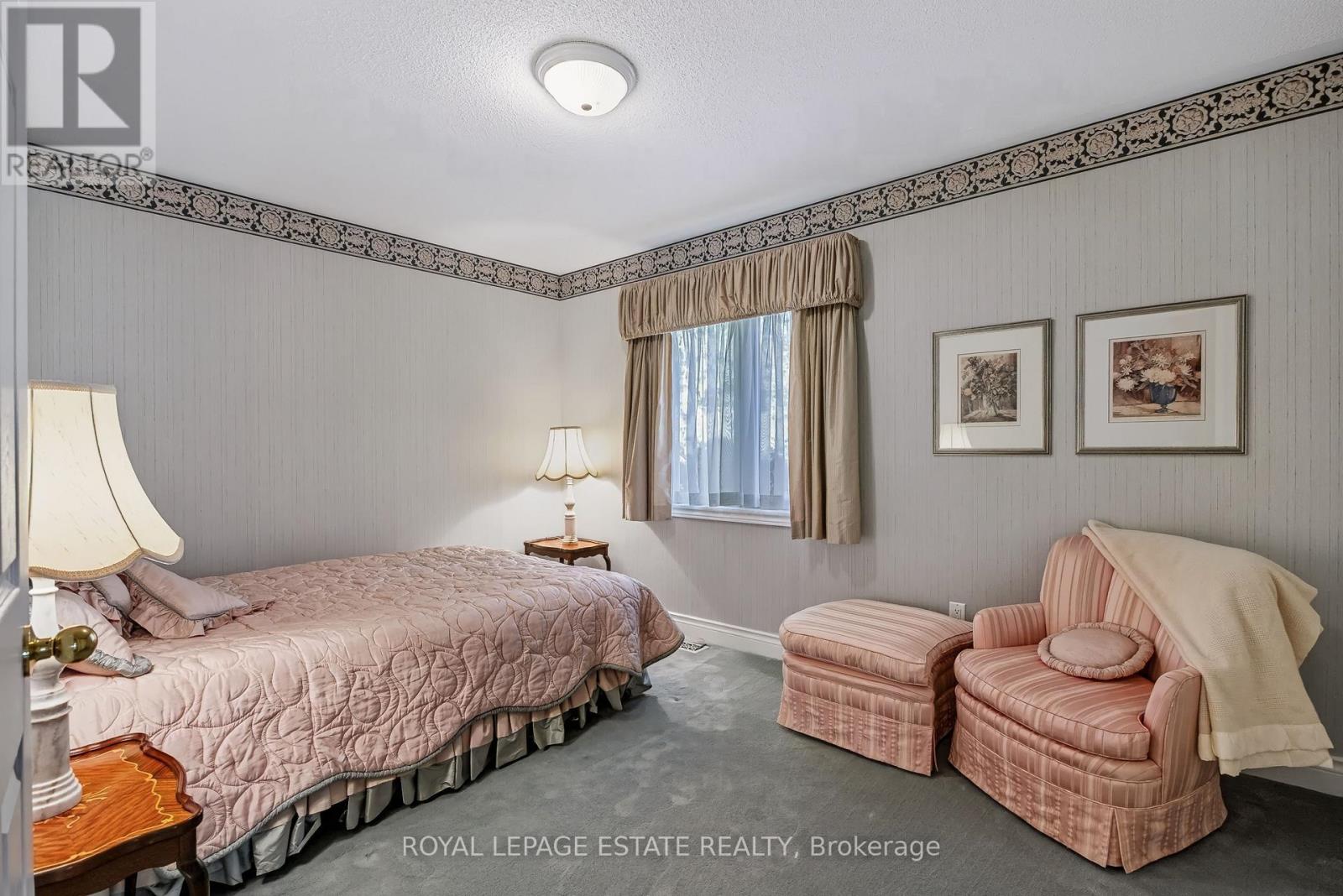 17- 8038 Yonge Street, Vaughan, ON photo 30