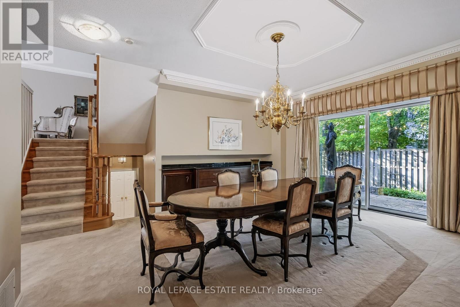 17- 8038 Yonge Street, Vaughan, ON photo 8