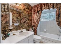 17 - 8038 Yonge Street, Vaughan, ON L4J1W3 Photo 28