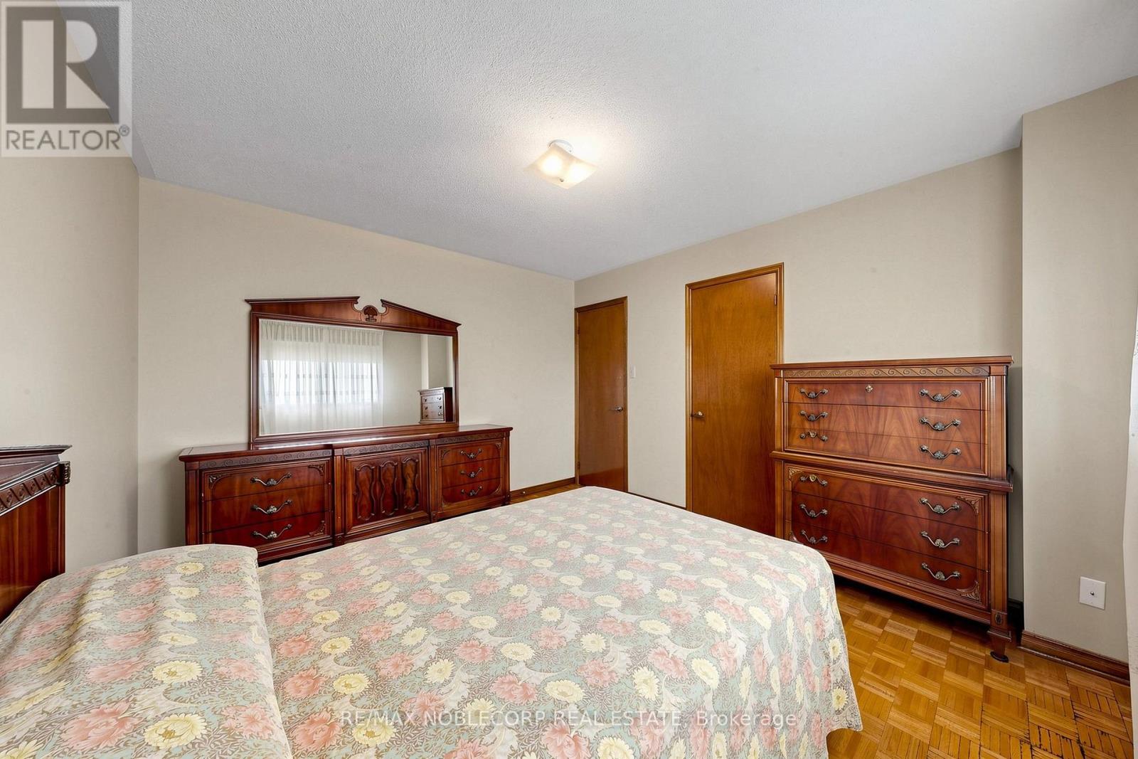162 Venetian Crescent, Vaughan, ON photo 29
