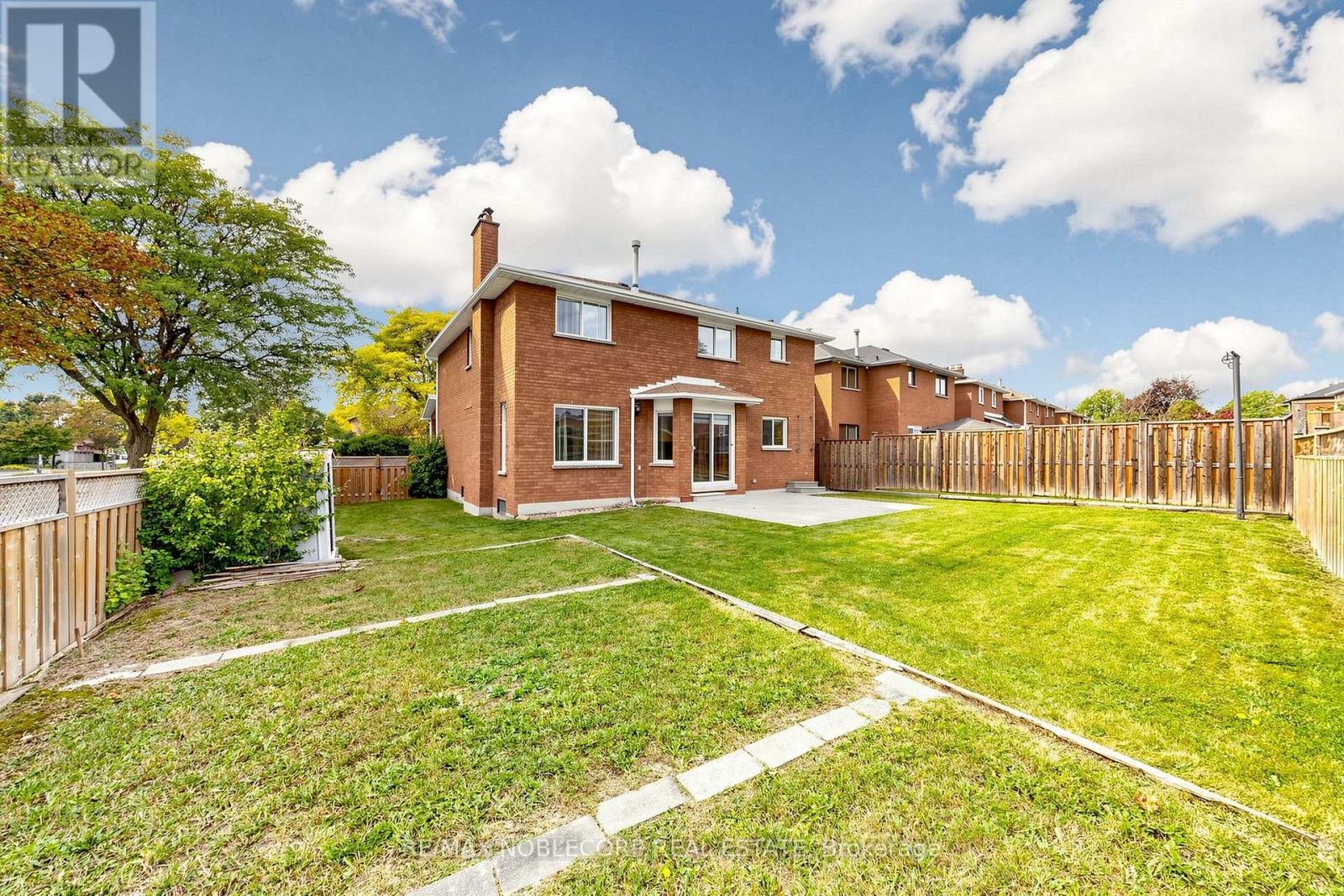162 Venetian Crescent, Vaughan, ON photo 48