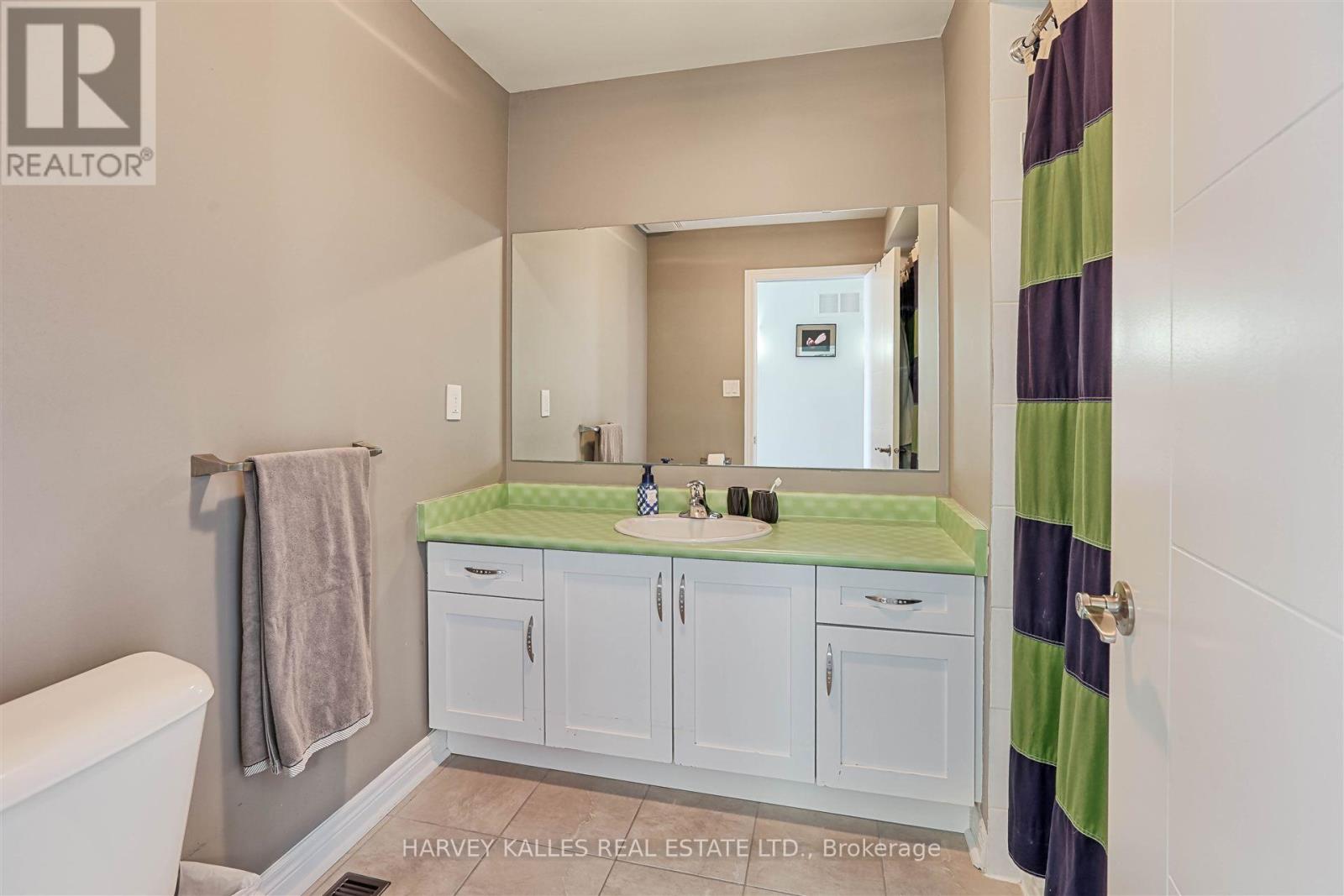 36 Canyon Gate Crescent, Vaughan, ON photo 29