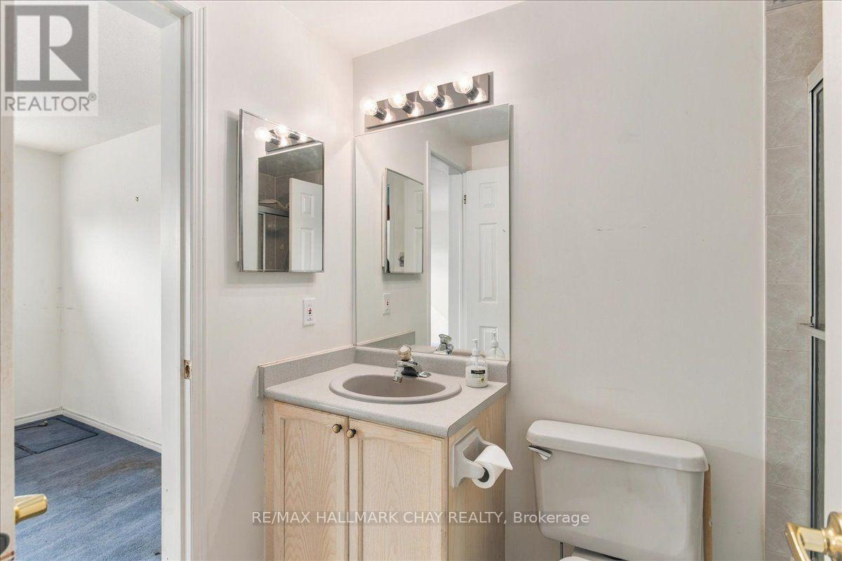 45 Bibby Court, Barrie photo 26