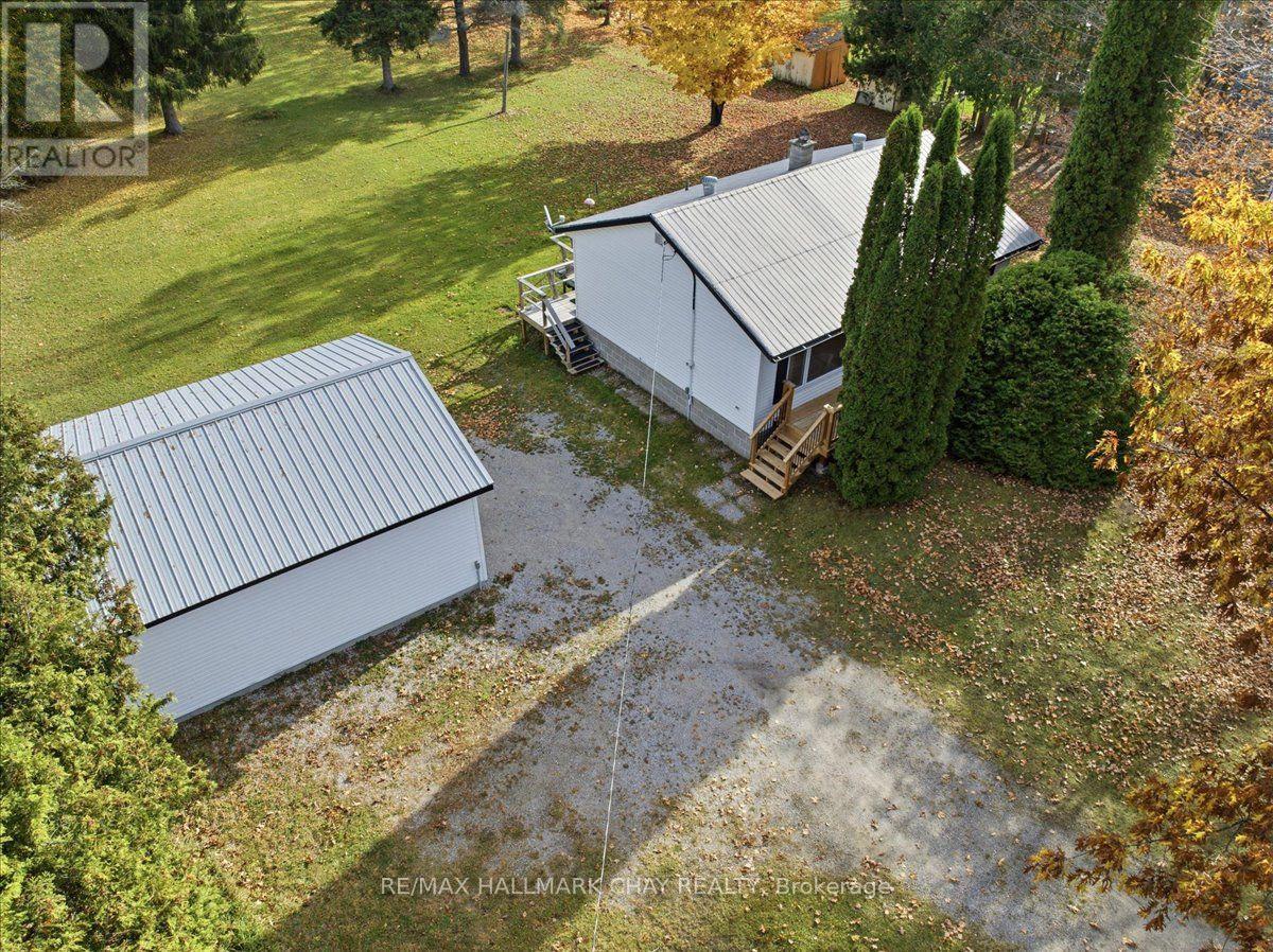 1109 3rd Line, Oro-Medonte photo 2