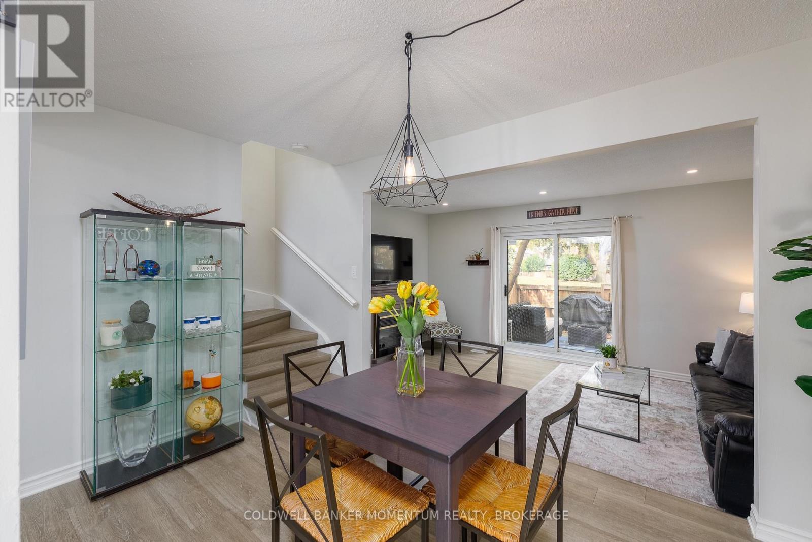 #11 151 LINWELL ROAD - 13